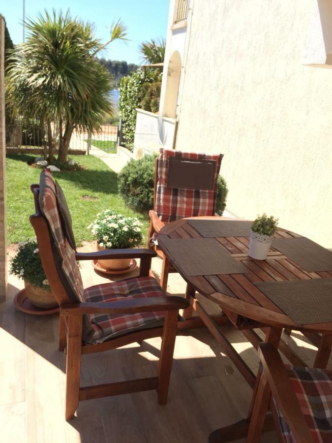 Sunset Apartment With A Private Yard At Medulin Riviera Luaran gambar